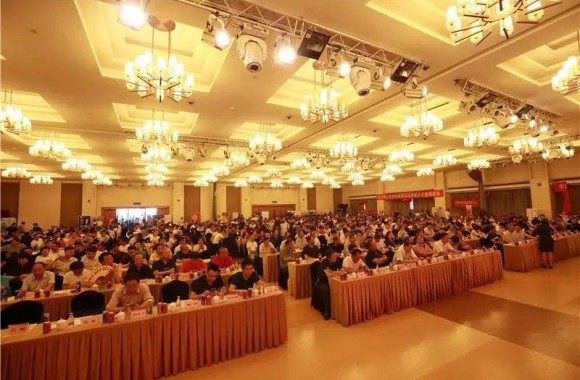 【華商網】“改革開放40年暨陜西餐飲30年”系列表彰活動陜旅烹院獲20個大獎