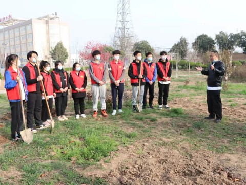 建設(shè)綠色校園，構(gòu)建和諧社會(huì)丨校團(tuán)委學(xué)生會(huì)組織開(kāi)展愛(ài)國(guó)衛(wèi)生活動(dòng)