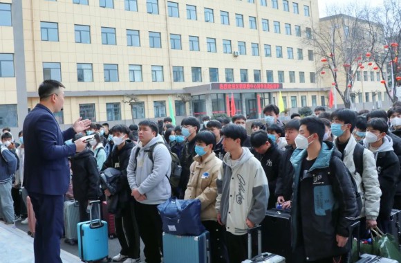 中高職銜接研學(xué)班開課啦！