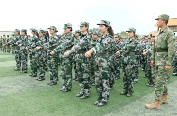 【軍訓特輯】身著迷彩綠 軍訓正當時