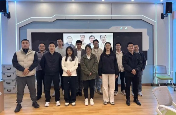 智能信息管理學(xué)院舉行"AI＋"優(yōu)質(zhì)軟件工具交流與應(yīng)用研討會